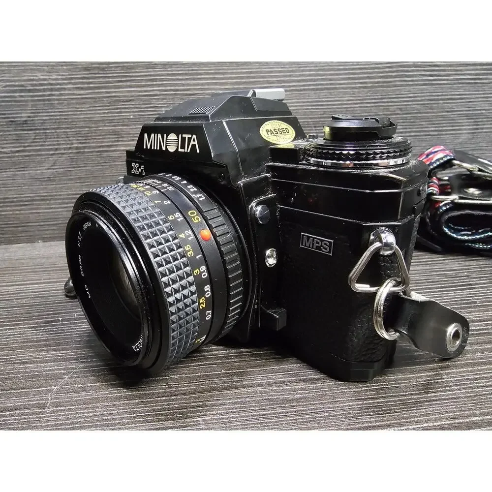 Minolta X-700 35mm Film Camera w/ fast 50mm F1.7 Lens & Flash And Accessories